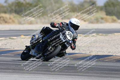 media/Nov-01-2025-CVMA (Sat) [[fc0f7531b8]]/Race 4-500-400-350 Supersport/